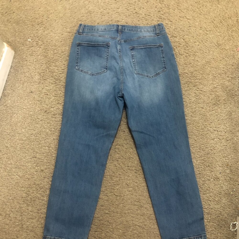 Wild Fable High Rise Mom Jeans with Distressed Rips Size 14 - Picture 5 of 11